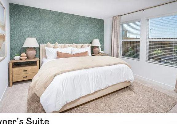 5th image of 8882 Fairport Ave