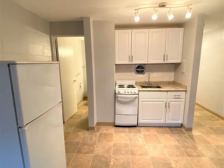 Viewmont Apartments — Photo 8