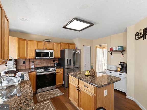 3rd image of 4054 Smiths Landing Ct