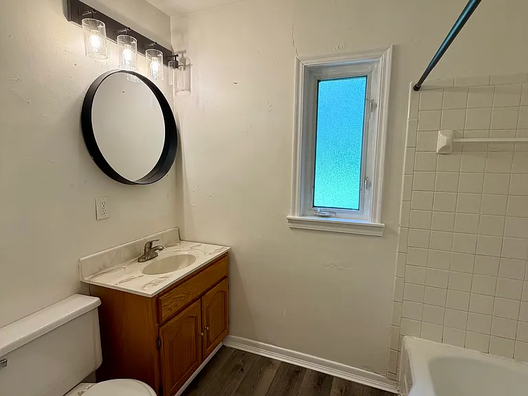 216 Main St — Photo 13