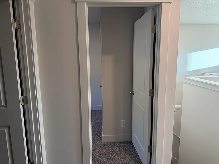 4013 S Woodland Ave — Photo 48