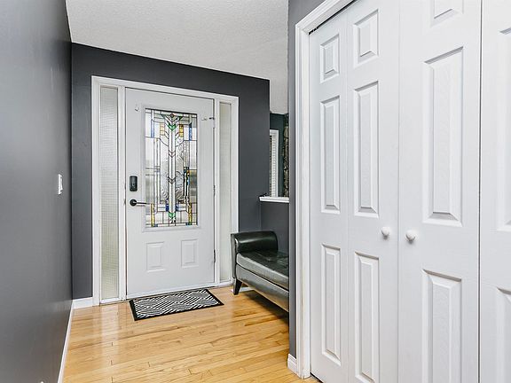 3rd image of 4708 45th St
