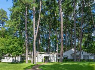 1214 Hillcrest Dr, Longview, TX 75601