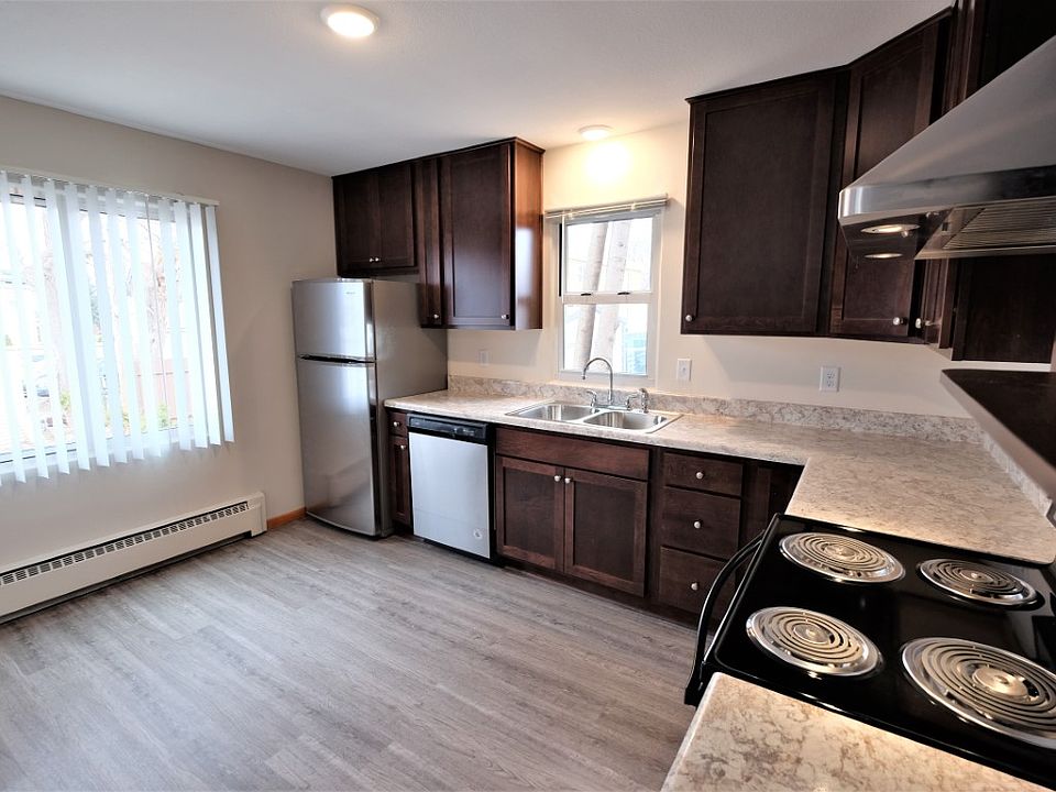 1st image of 1759 Grand Ave #2B-1Ba-1130Sqft