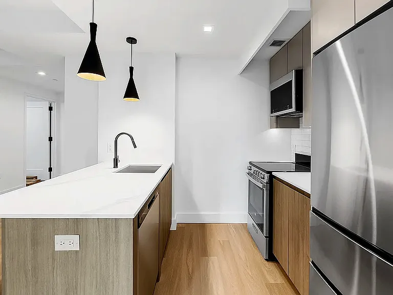 63 Pitt St #8A — Photo 6