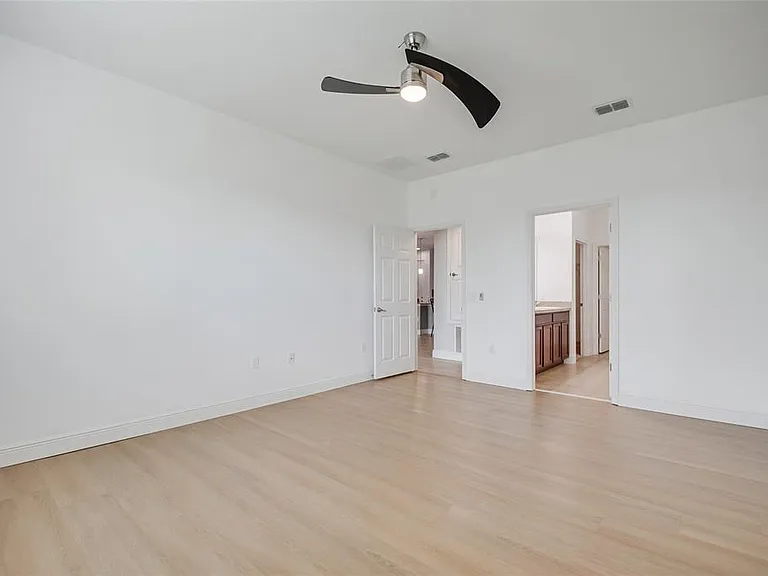 1882 Stillwood Way — Photo 41