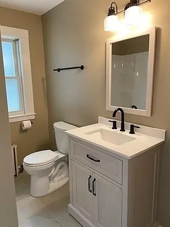 872 Main St #1 — Photo 5