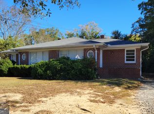 125 W New St #A, Winder, GA 30680