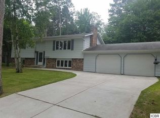 1605 Fraser Dr, Grand Rapids, MN 55744