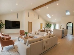 14655 Morrison St, Sherman Oaks, CA 91403