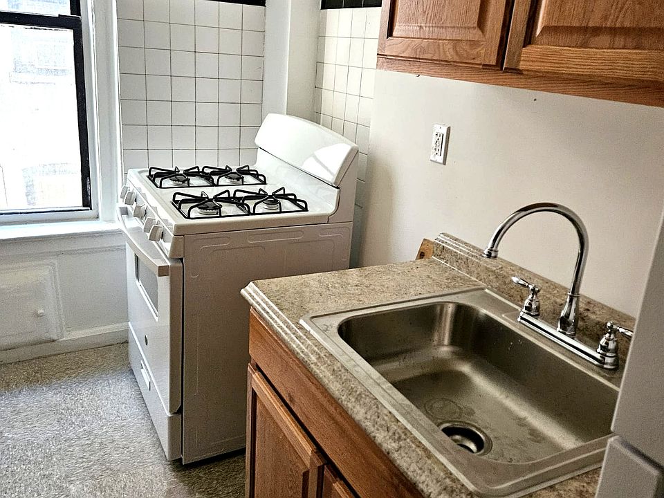 1st image of 155 E 168th St #2A