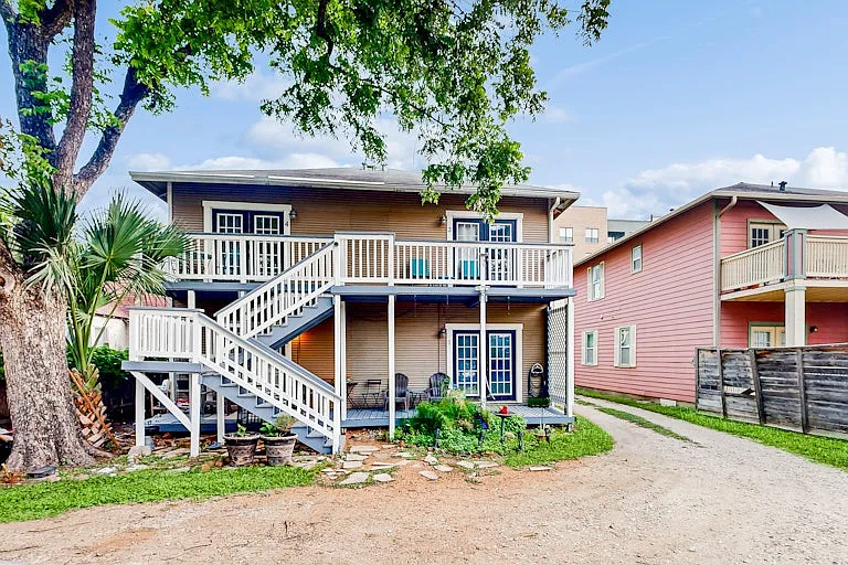 E Ashby Pl — Photo 9