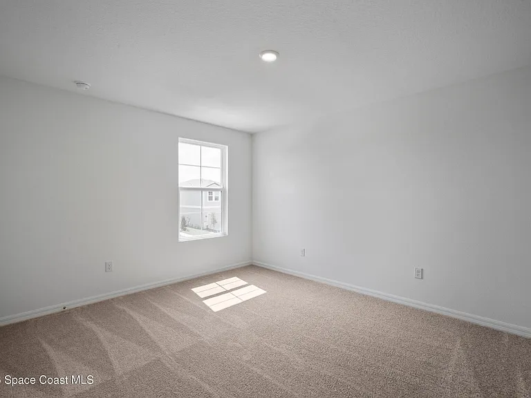 4374 Masthead Ave — Photo 27