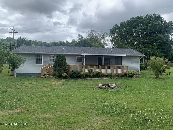 3rd image of 503 Old Edgemoor Lane