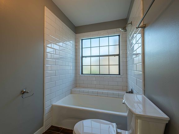 2nd image of 11499 Pine Acres Rd