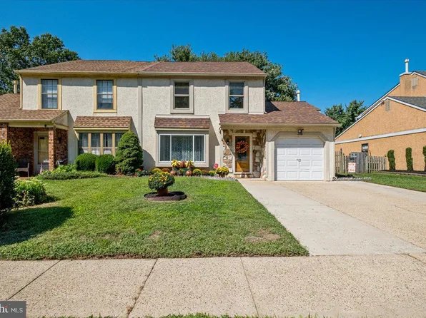 36 Christopher Rd, Voorhees, NJ 08043