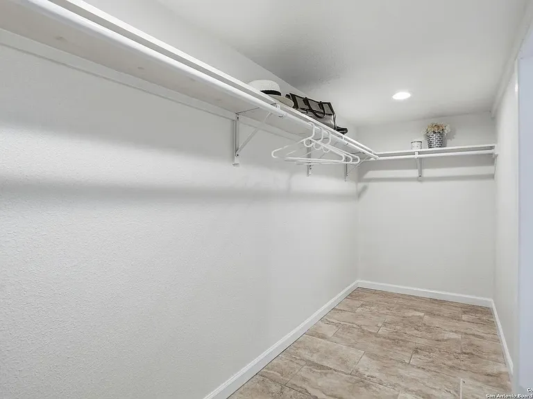 2543 W Mulberry Ave — Photo 16