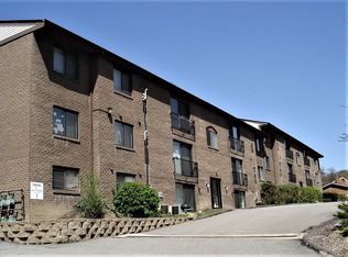 611 Brown Ave #104, Turtle Creek, PA 15145