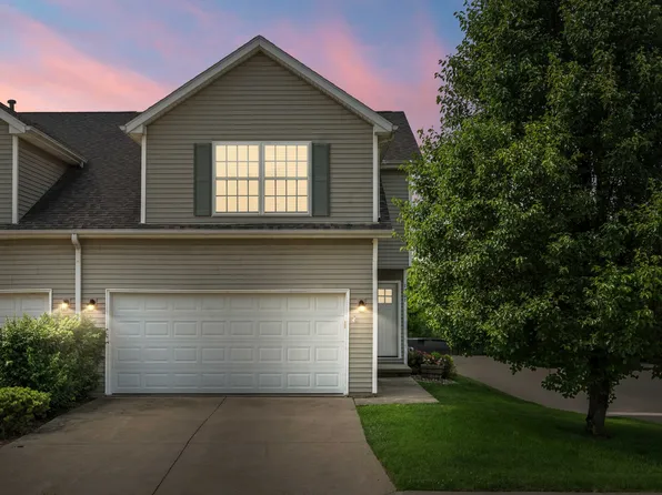 1201 Riviera Dr, Bloomington, IL 61701