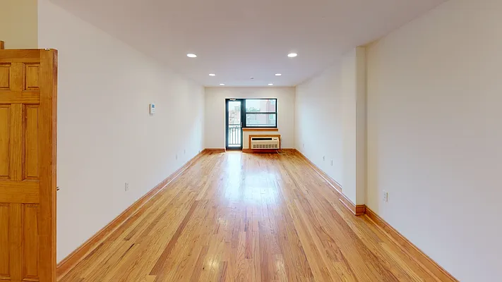 Rented by Metro Garden Realty NYC | media 29