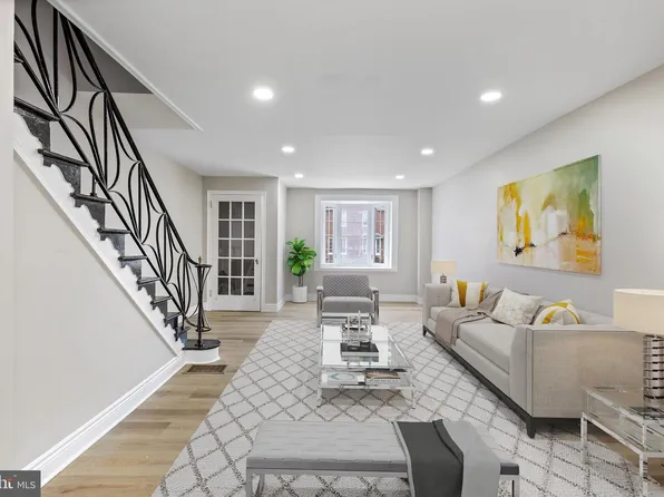 1754 Mohican St, Philadelphia, PA 19138