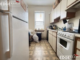 96 Linden St