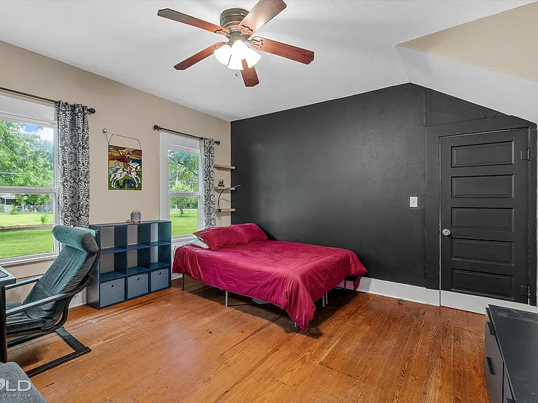 4320 Greenwood Blvd — Photo 19