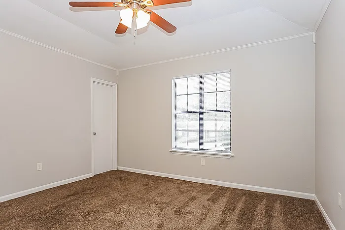 3511 Windermere Dr — Photo 11