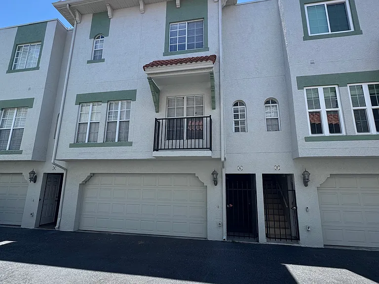 3014 W Grovewood Ct #G — Photo 10