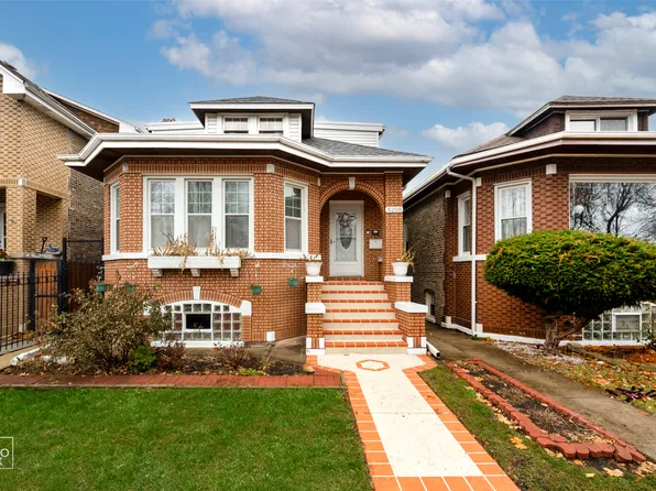 5250 W Drummond Pl, Chicago, IL 60639