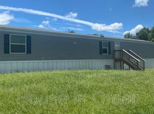 114 Shamrock Park Dr, Landrum, SC 29356