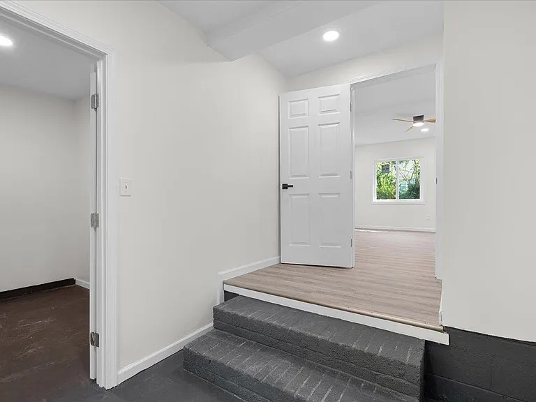 400 Talaflo St — Photo 30