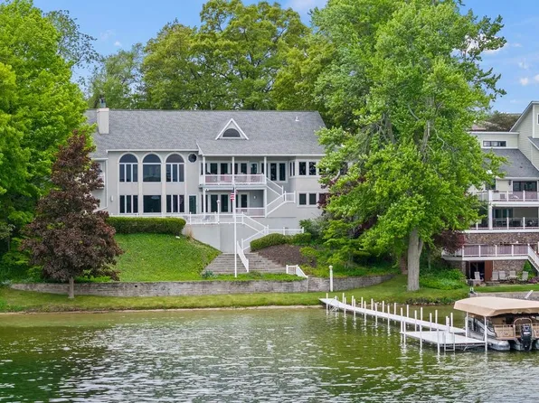 200 Lane 530a, Fremont, IN 46737