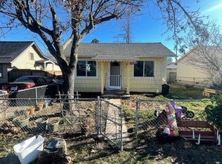 27 Lewis Ave, Medford, OR 97501