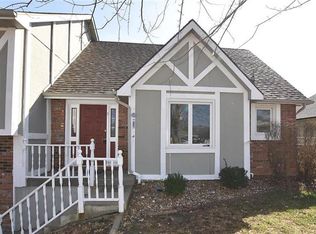 5 NW 74th Ter, Gladstone, MO 64118