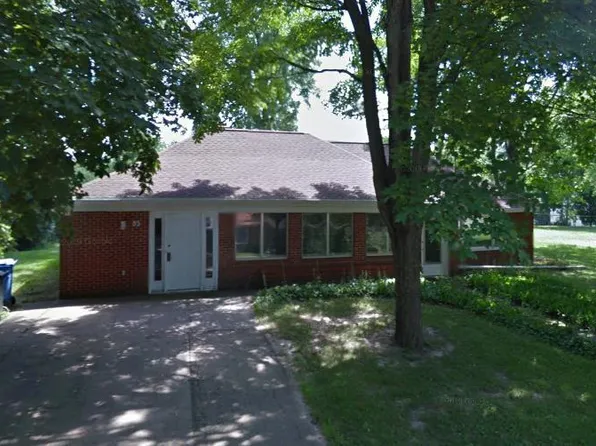 93 Burroughs Drive, Fitchburg, WI 53713