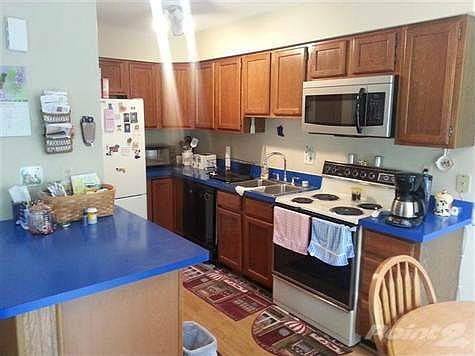 4th image of 1937 Sheffield Dr