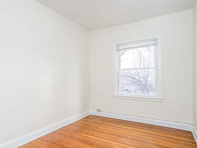 3527 Pillsbury Ave S — Photo 7