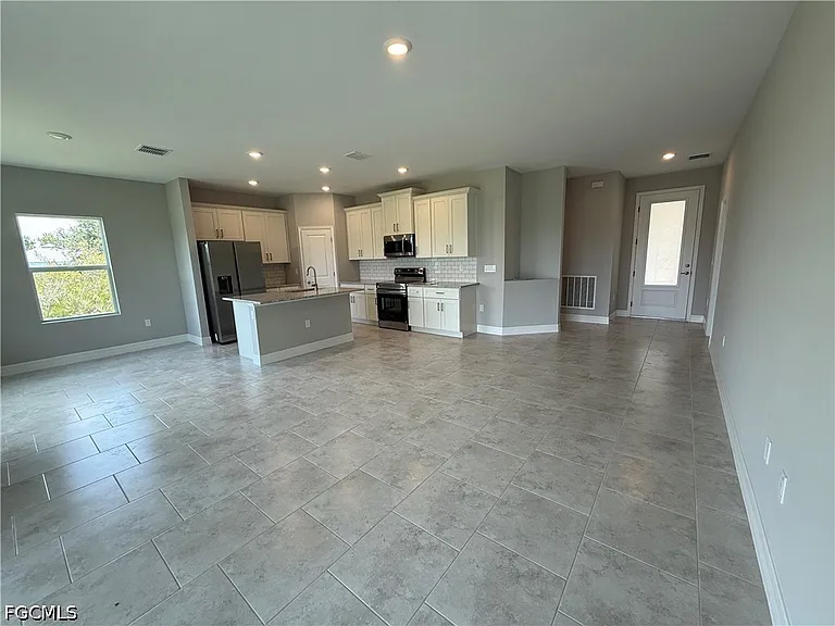 4626 Ida Ave N — Photo 12