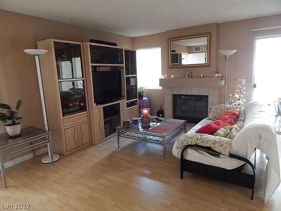3rd image of 7904 Greycrest Ct #Ut-104