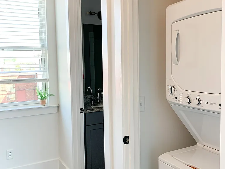 1566 Cowart St — Photo 33
