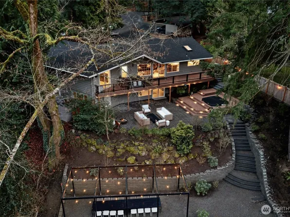 5205 W Mercer Place, Mercer Island, WA 98040