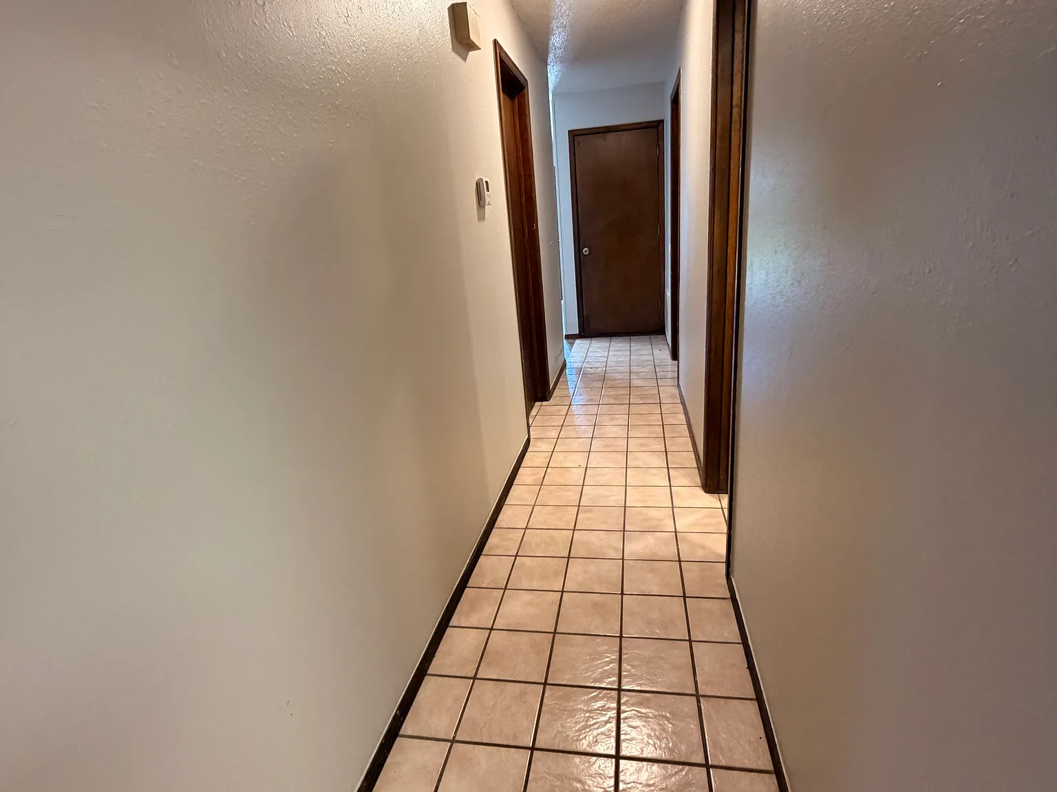 3 bed, 1329 sqft, $1,420 — Photo 2
