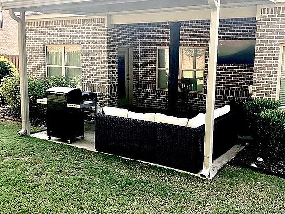 Game-day porch