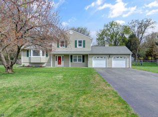 3 Shady Ln, Flemington, NJ 08822