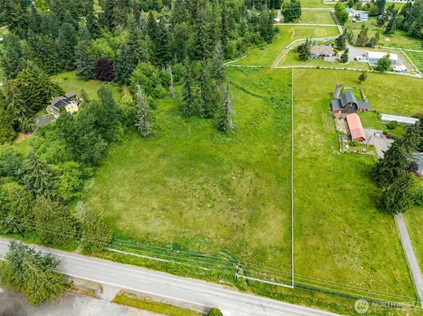 264 XX SE 200th Street, Maple Valley, WA 98038