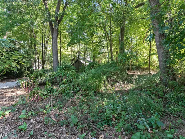 16363 Timber Ln, New Buffalo, MI 49117