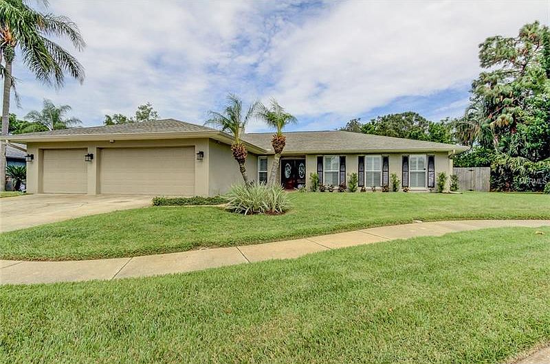 1st image of 2676 Gleneagles Dr