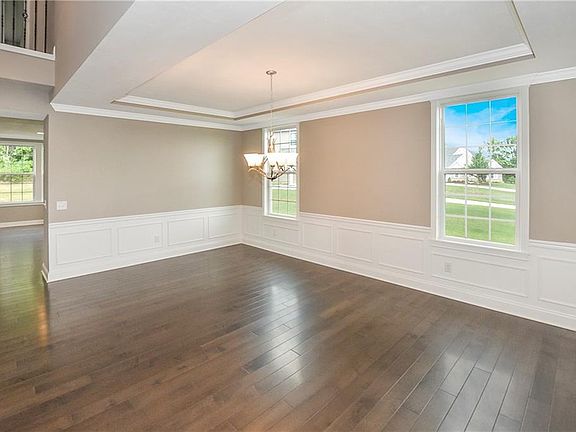 4th image of 9476 River Birch Run