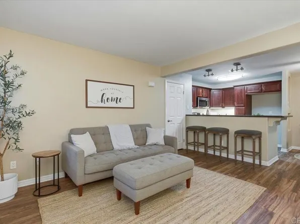 5402 Balboa Arms Dr Unit 345, San Diego, CA 92117